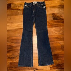 Baby Phat jeans
Size 6 NWT